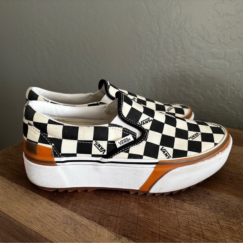 Women’s size 8 checkered platforms.